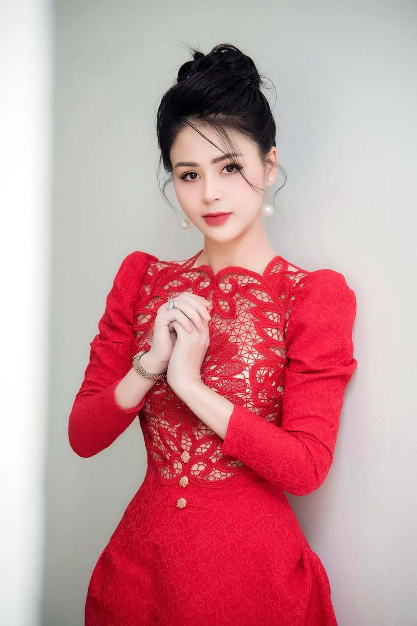 Bình luận phim Việt: ‘Tâng bốc’ diễn xuất Lương Thu Trang, có phải khán giả đang dễ dãi